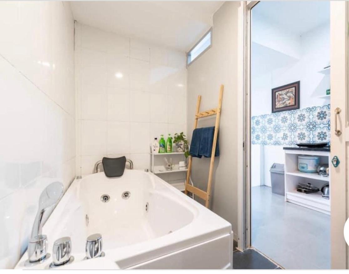 Duplex Warm Hanoi, 2 Bedrooms, Old Quarter, 3Mins To Hoan Kiem Lake Екстериор снимка